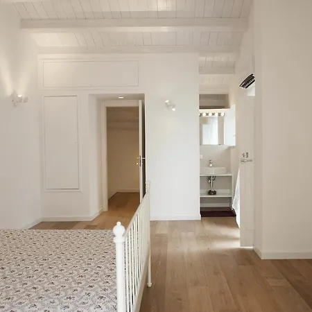 Casa L'amuri Ξενοδοχείο Μόντικα